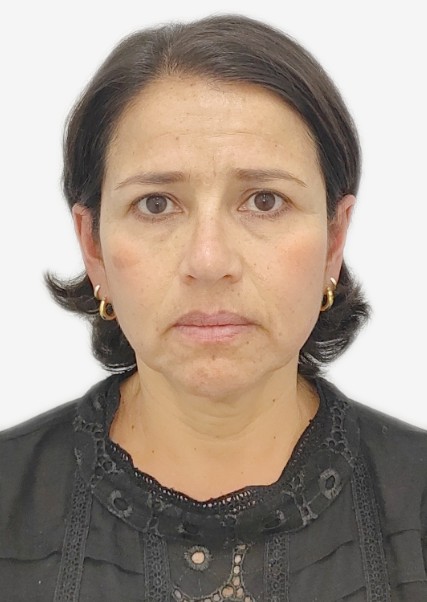 Carla Elena Mares Ruiz